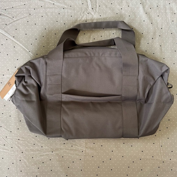 BEIS The BElSics Duffle - Picture 2 of 5